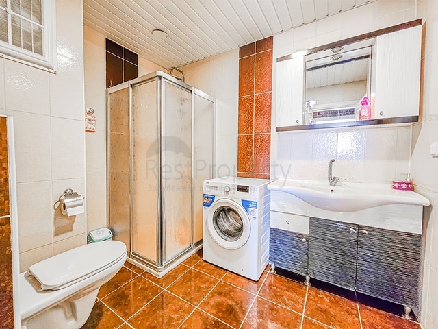 Furnished 4+1 penthouse in one of the residential complexes of Mahmutlar