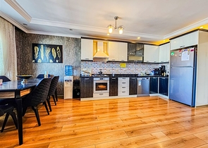 Furnished 4+1 penthouse in one of the residential complexes of Mahmutlar