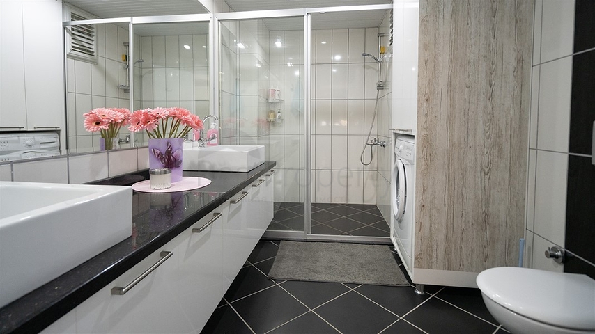 2+1 apartment on the first coastline in Both directions