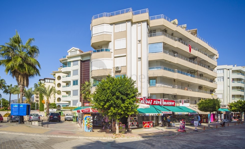 2+1 apartment on the first coastline in Both directions