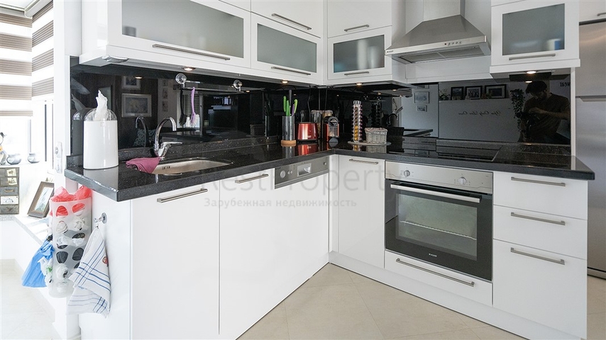 2+1 apartment on the first coastline in Both directions