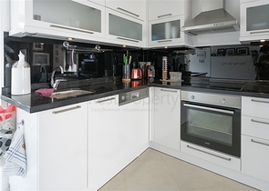 2+1 apartment on the first coastline in Both directions