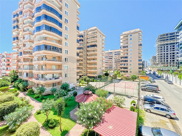 Cozy 2+1 apartment in Mahmutlar district