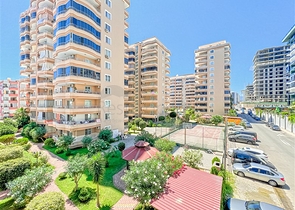 Cozy 2+1 apartment in Mahmutlar district