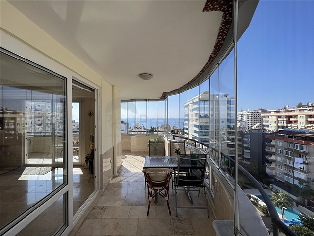 2+1 apartment with sea view