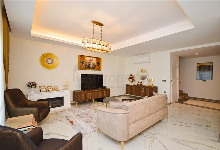 Villa 5+1 in Kargicak area