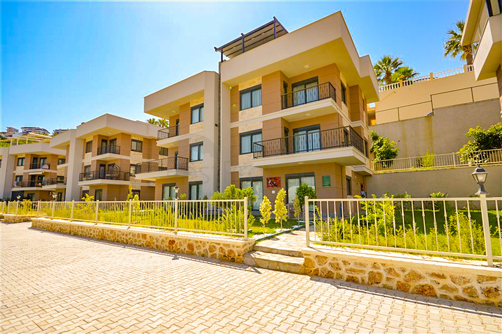 Villa 5+1 in Kargicak area