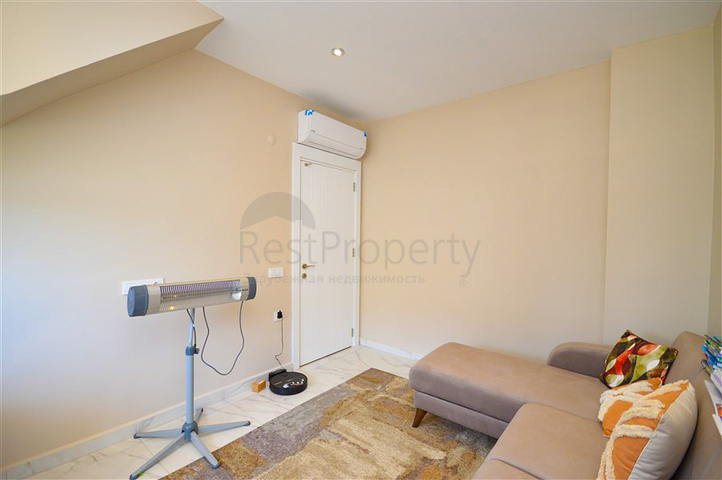 Ideal 4+1 apartment with excellent infrastructure, in the Kestel area