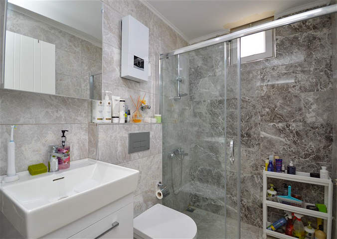 Ideal 4+1 apartment with excellent infrastructure, in the Kestel area