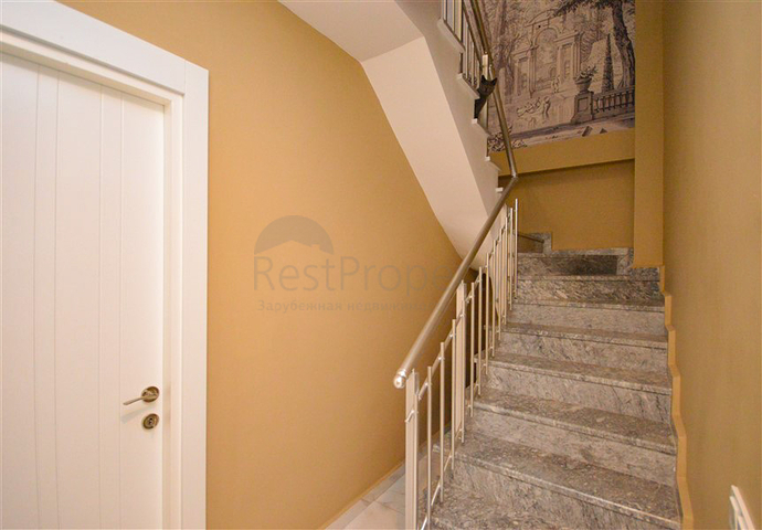 Ideal 4+1 apartment with excellent infrastructure, in the Kestel area