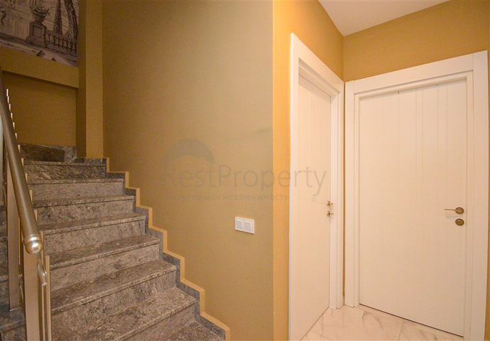 Ideal 4+1 apartment with excellent infrastructure, in the Kestel area