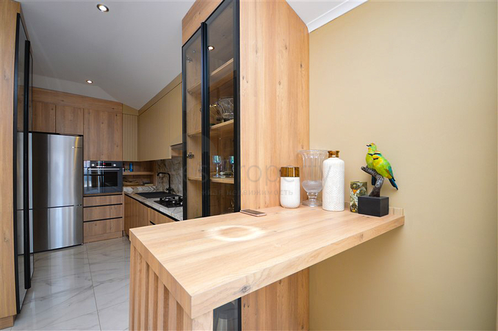 Ideal 4+1 apartment with excellent infrastructure, in the Kestel area