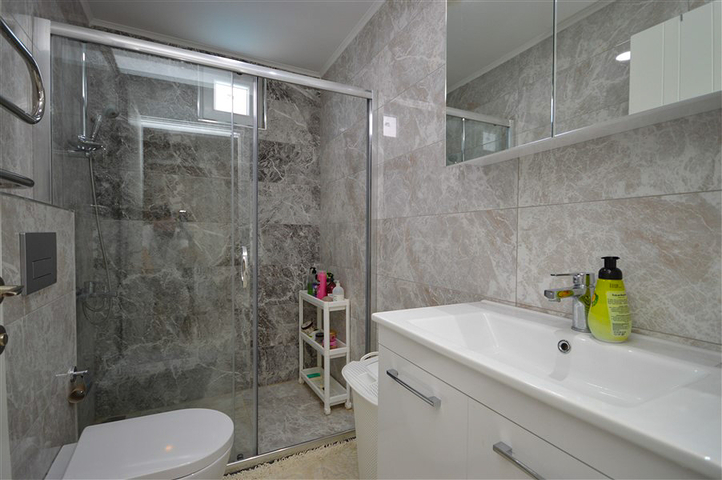 Ideal 4+1 apartment with excellent infrastructure, in the Kestel area