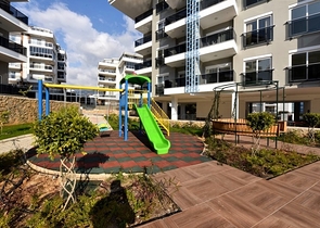 Ideal 4+1 apartment with excellent infrastructure, in the Kestel area