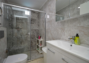 Ideal 4+1 apartment with excellent infrastructure, in the Kestel area