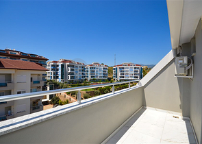 Ideal 4+1 apartment with excellent infrastructure, in the Kestel area