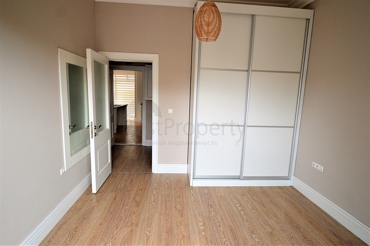 Modern villas with nice garden in a complex in Antalya