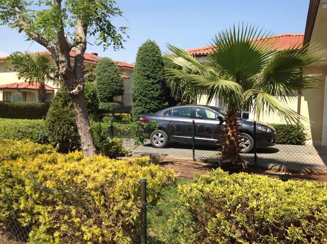 Modern villas with nice garden in a complex in Antalya