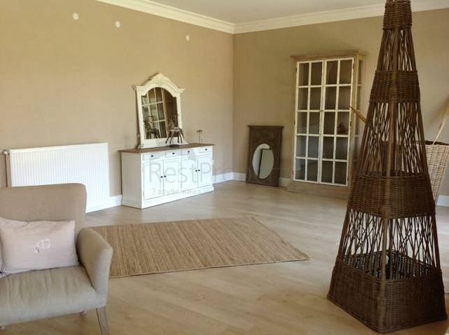 Modern villas with nice garden in a complex in Antalya