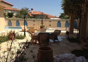 Modern villas with nice garden in a complex in Antalya