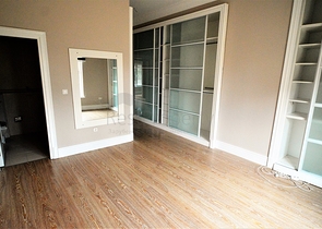 Modern villas with nice garden in a complex in Antalya