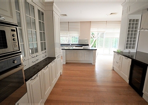 Modern villas with nice garden in a complex in Antalya