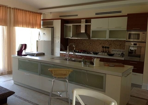 Modern villas with nice garden in a complex in Antalya