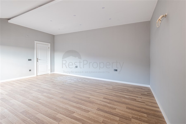 Spacious 4+1 penthouse in Oba district