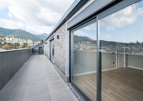 Spacious 4+1 penthouse in Oba district