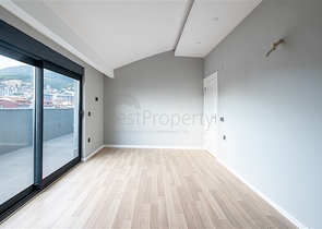 Spacious 4+1 penthouse in Oba district