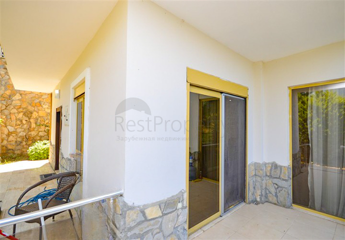 Villa in sita 4+1 with a small garden and sea and mountain views in the picturesque Kargicak area