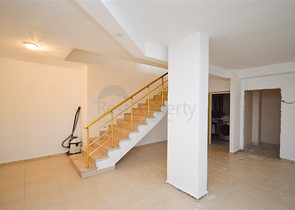 Villa in sita 4+1 with a small garden and sea and mountain views in the picturesque Kargicak area