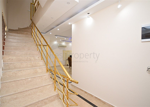 Villa in sita 4+1 with a small garden and sea and mountain views in the picturesque Kargicak area