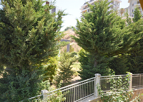 Villa in sita 4+1 with a small garden and sea and mountain views in the picturesque Kargicak area