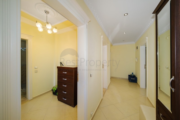 2+1 apartment in Cikcili district with a spacious balcony