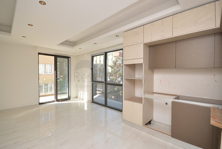 1+1 apartment in a premium class complex on the first coastline in Mahmutlar