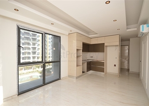 1+1 apartment in a premium class complex on the first coastline in Mahmutlar