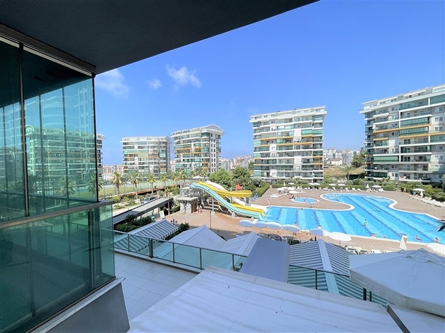 One bedroom bright apartment in the area with the best sandy beach in Avsallar