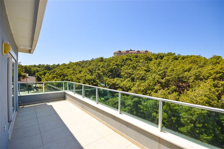 Duplex 2+1 with excellent view characteristics in Kargicak