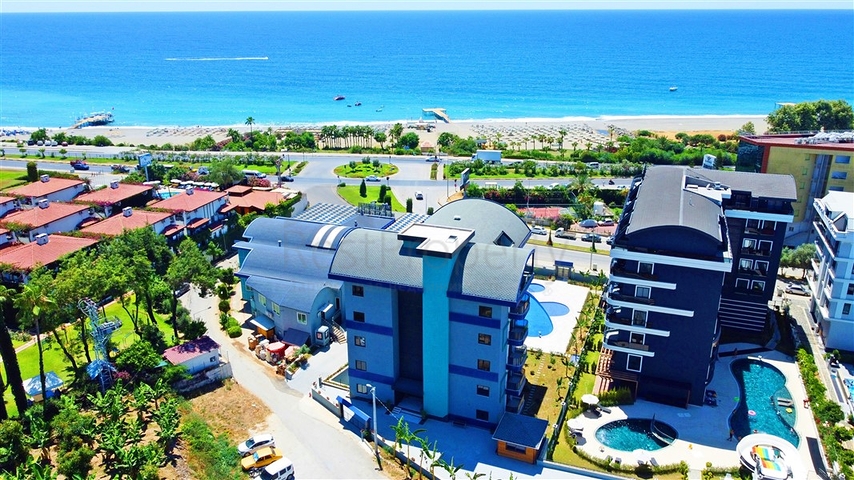 1+1 apartment on the first line in Kargicak district