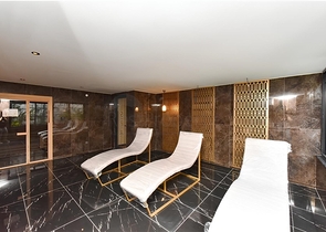 Furnished 1+1 Apartment in Central Oba, 350 m from the Sea