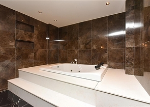 Furnished 1+1 Apartment in Central Oba, 350 m from the Sea