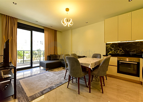 Furnished 1+1 Apartment in Central Oba, 350 m from the Sea