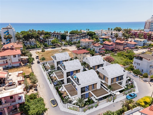 3+1 villa with rooftop Jacuzzi 250 m from the sea