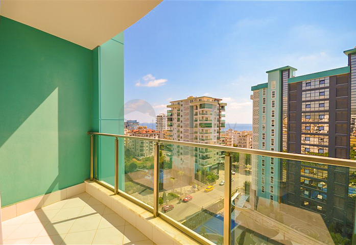 1+1 apartment in Mahmutlar district