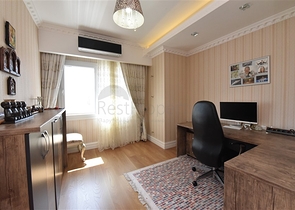 Royal 3+1 apartments in a hotel-type complex in Mahmutlar