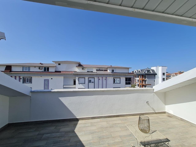 Spacious 2+1 penthouse in Kestel district