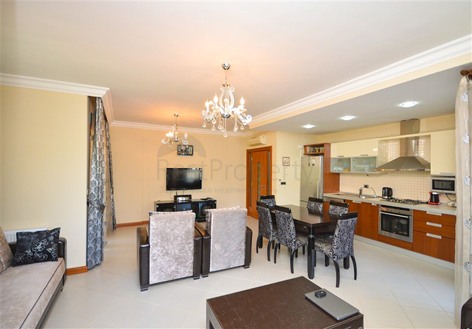 Apartment 2+1 on the first line in the center of Alanya