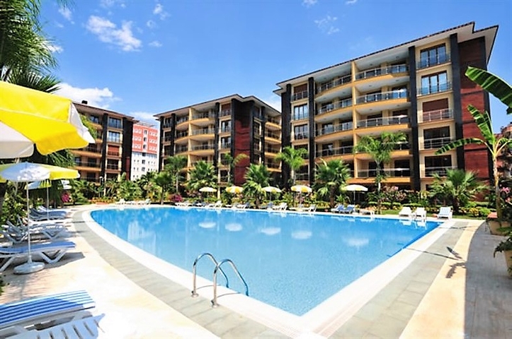 Apartment 2+1 on the first line in the center of Alanya