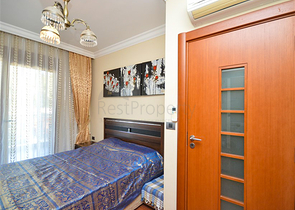 Apartment 2+1 on the first line in the center of Alanya